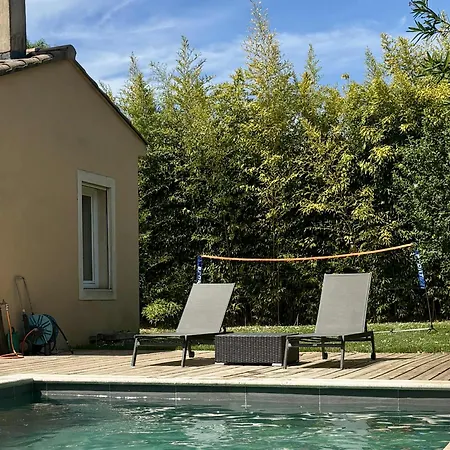 Piscine Gorges D'ardeche * פונט-סנט-אספריט